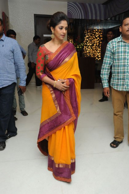 Nadiya-at-Drushyam-Success-Meet